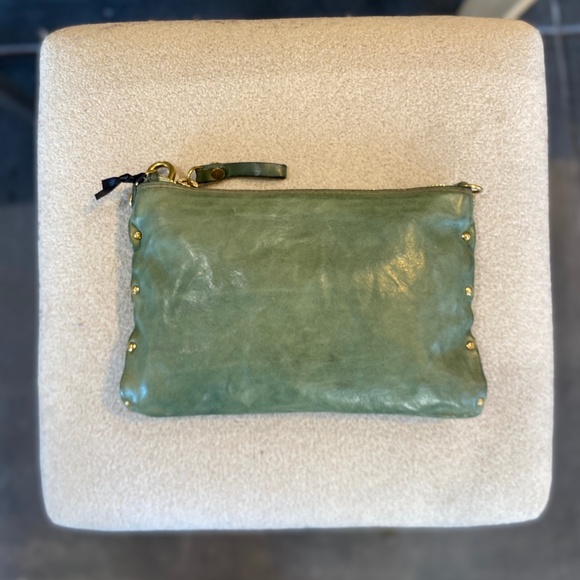 Campomaggi Giulia Leather Crossbody Bag in light green - Picture 1 of 2